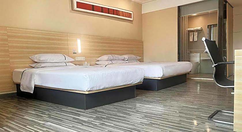 City Comfort Inn Zhongshan Dongsheng One Plus One