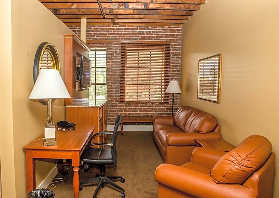 Jackson Park Inn, an Ascend Collection Hotel