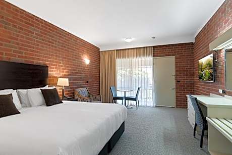 Executive King Room