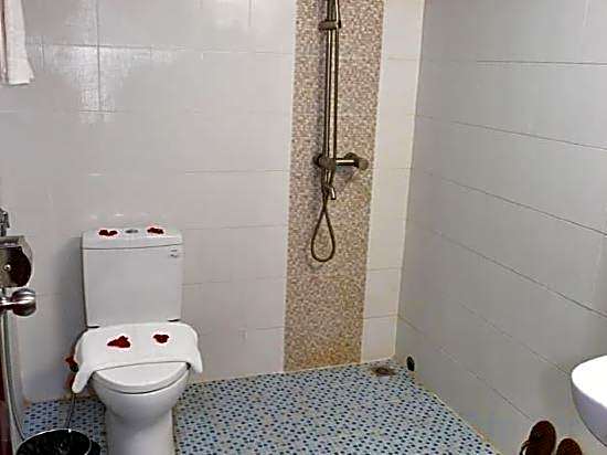 Kaung Myint Hotel