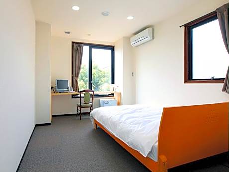 Renewal Double Non-Smoking