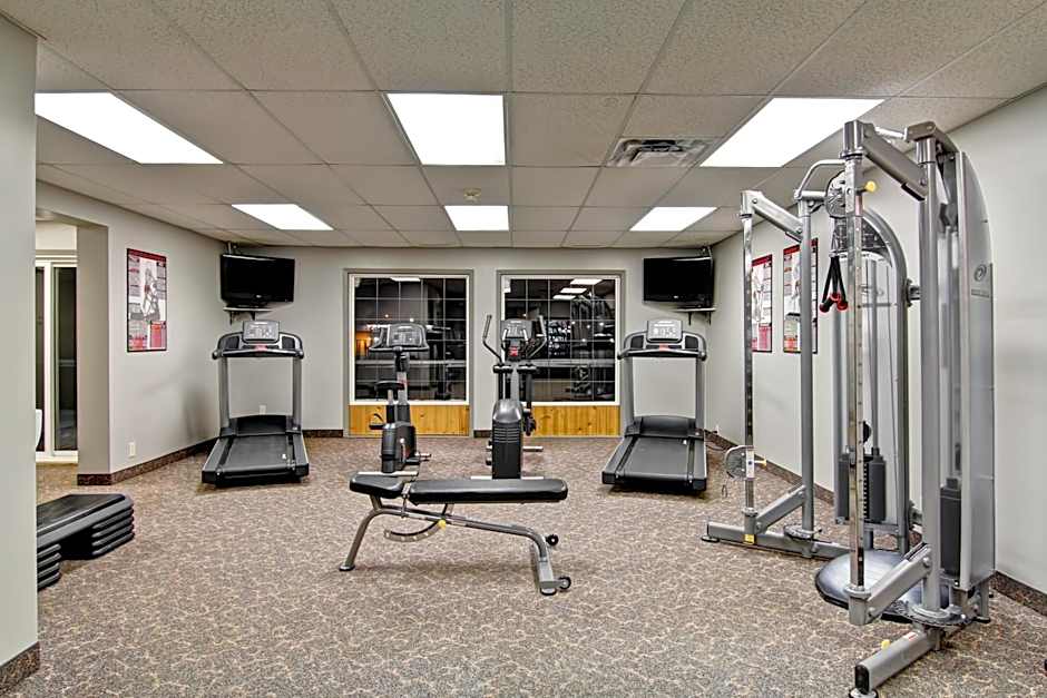 Travelodge by Wyndham Grande Prairie