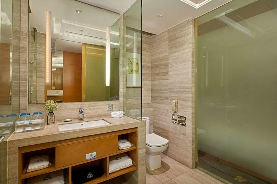 Yueyang Grand Skylight Hotel