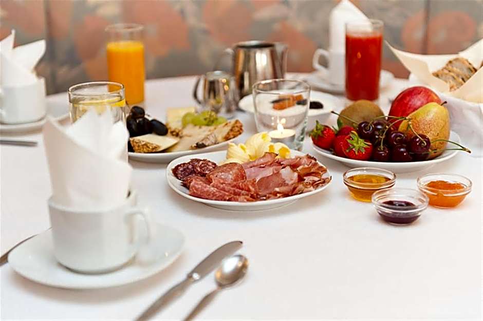 Burgus - Design Suites & Apartments