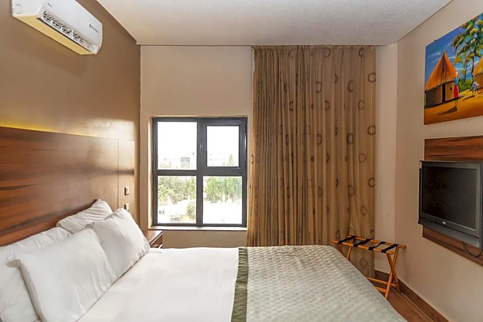Hawthorn Suites By Wyndham Abuja