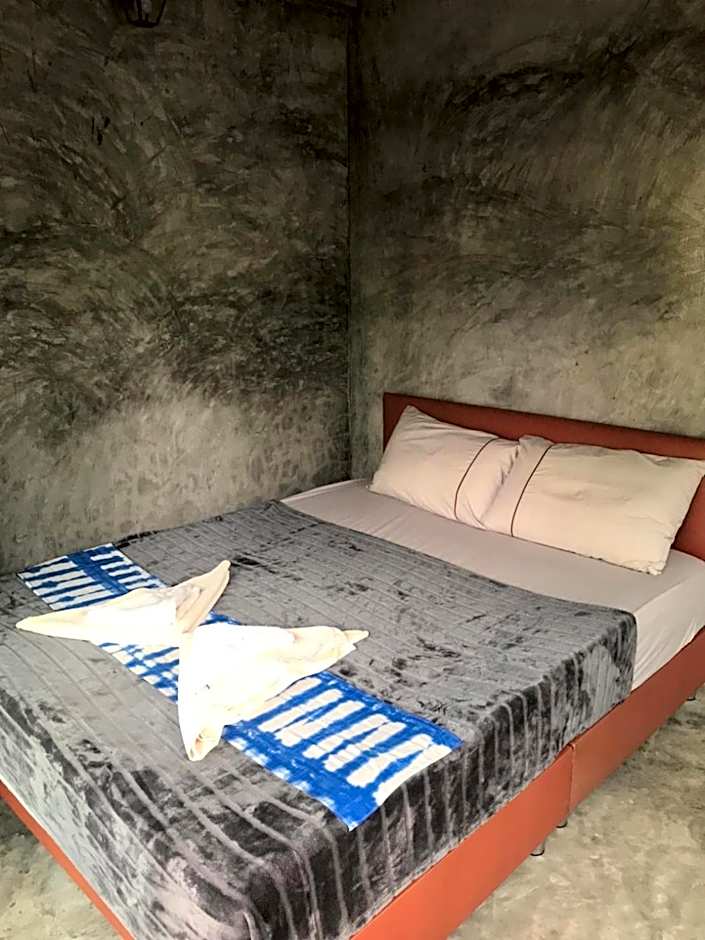 Photo 1 of 15 of Double Room with Private Bathroom with Fan