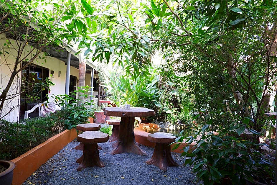 Phuket Airport Overnight Hotel