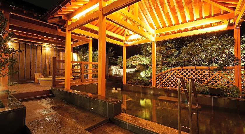 International Resort Hotel Yurakujo