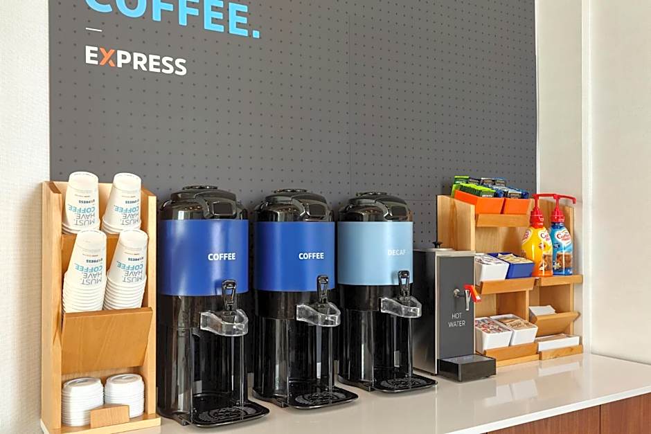 Holiday Inn Express- West Sacramento By IHG