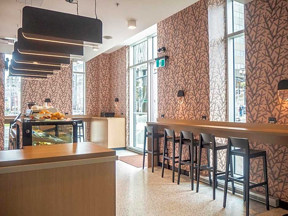 Alt Hotel St. John's