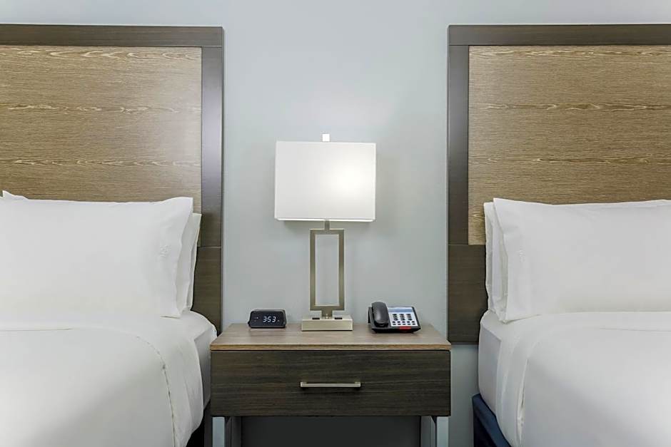 Holiday Inn Express & Suites Houston SE - Airport Area By IHG