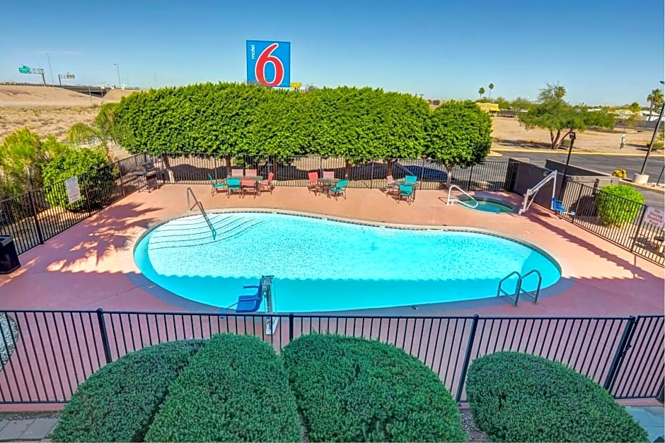 Motel 6-Apache Junction, AZ