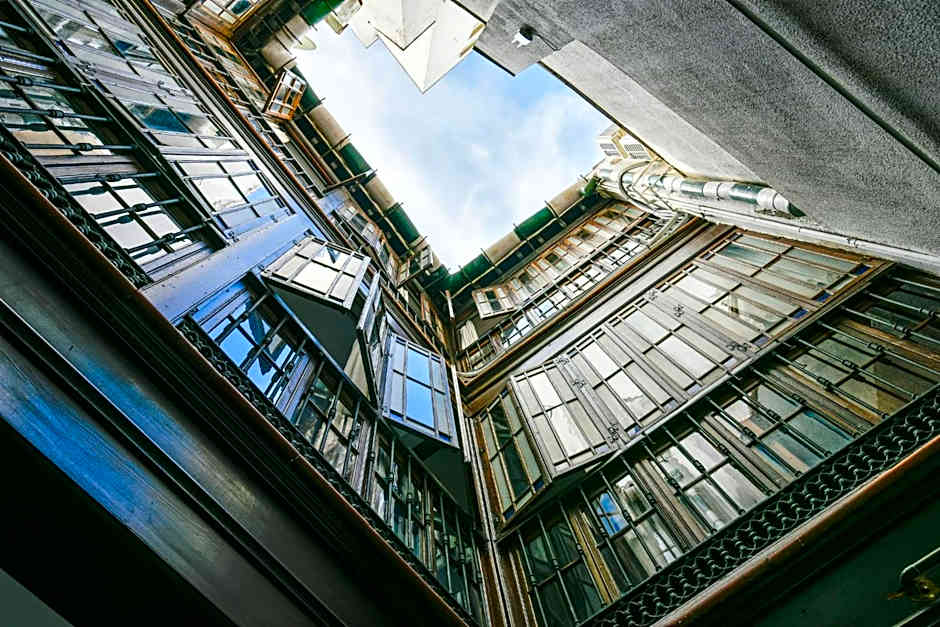 Feel Hostels City Center