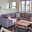 Cherry Bird Lodge Escape