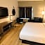 La Quinta Inn & Suites by Wyndham Auburn - University Area