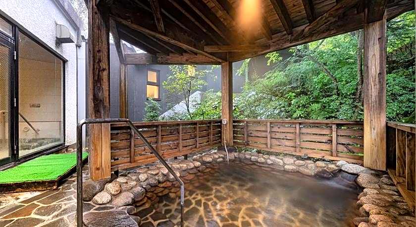 Apikogen Mori no Hotel
