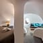 AQUA SERENITY LUXURY SUITES SANTORINI