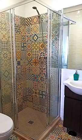 Twin Room with Bathroom