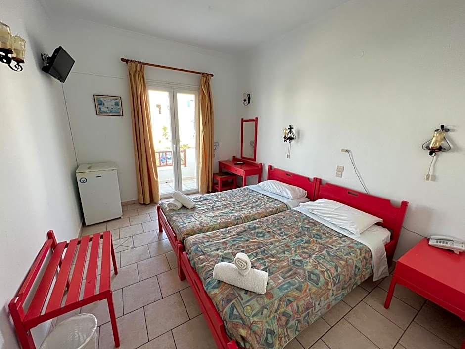 Asterias Hotel - Seafront