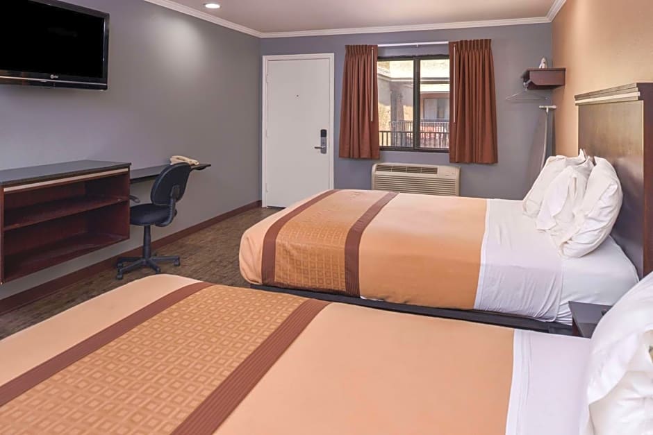 Americas Best Value Laguna Inn and Suites