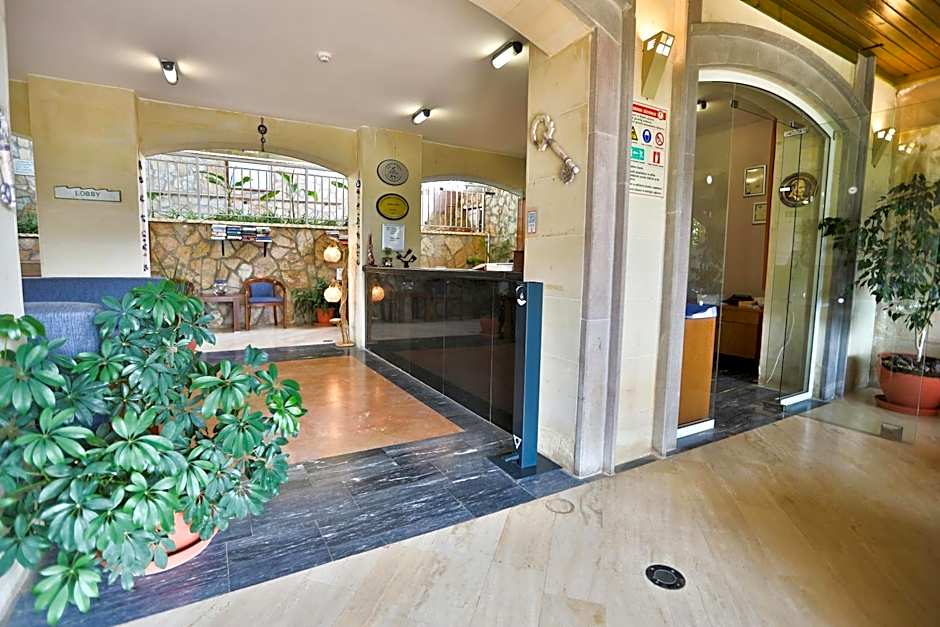 Happy Hotel Kalkan