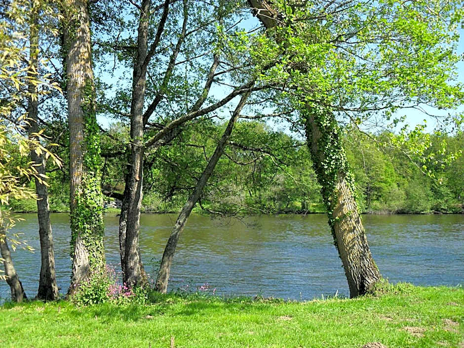 Logis Hôtel Val de Vienne