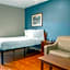 Extended Stay America Select Suites - Wilmington - West