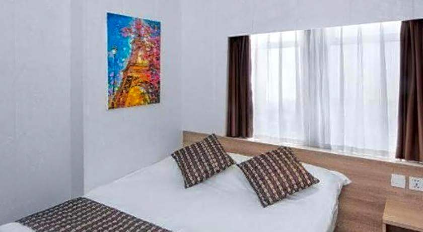 Holiday Hotel
