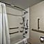 Fairfield Inn & Suites by Marriott Atlanta Vinings/Galleria