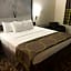 402 Hotel