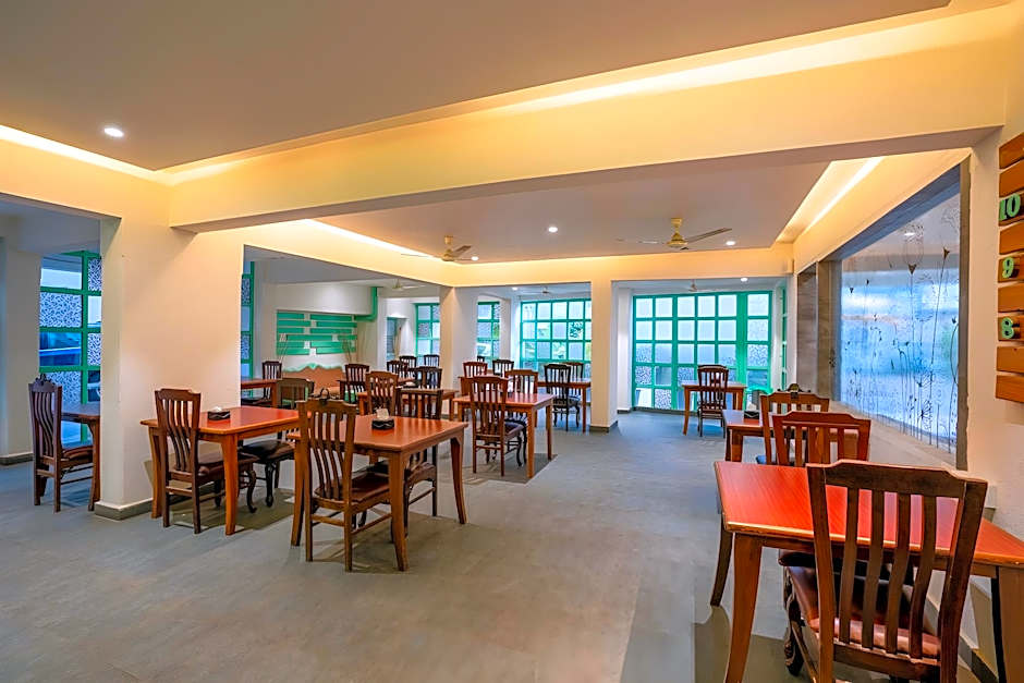 StayBird - Silver Oak, An Apartment Hotel