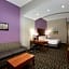 La Quinta Inn & Suites by Wyndham Tupelo