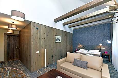 Budget Double or Twin Room with Pond View