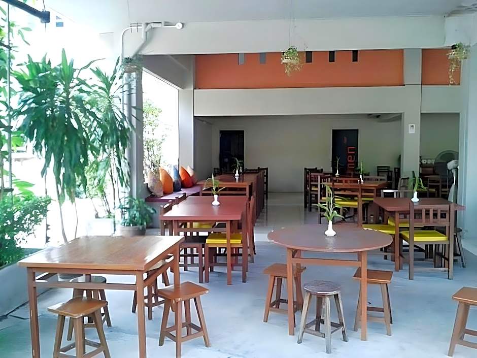 Sun Hotel