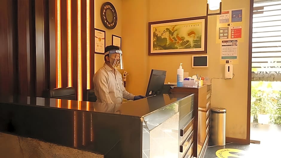 Monday Hotels Mahape