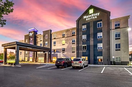MainStay Suites