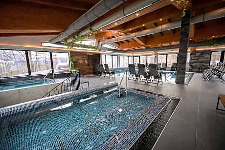 Hotel Yara