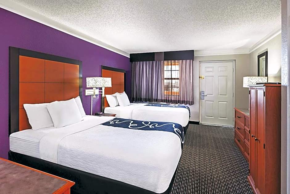 La Quinta Inn & Suites by Wyndham Midland