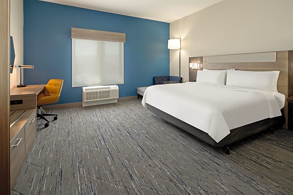 Holiday Inn Express & Suites - Palm Desert - Millennium By IHG