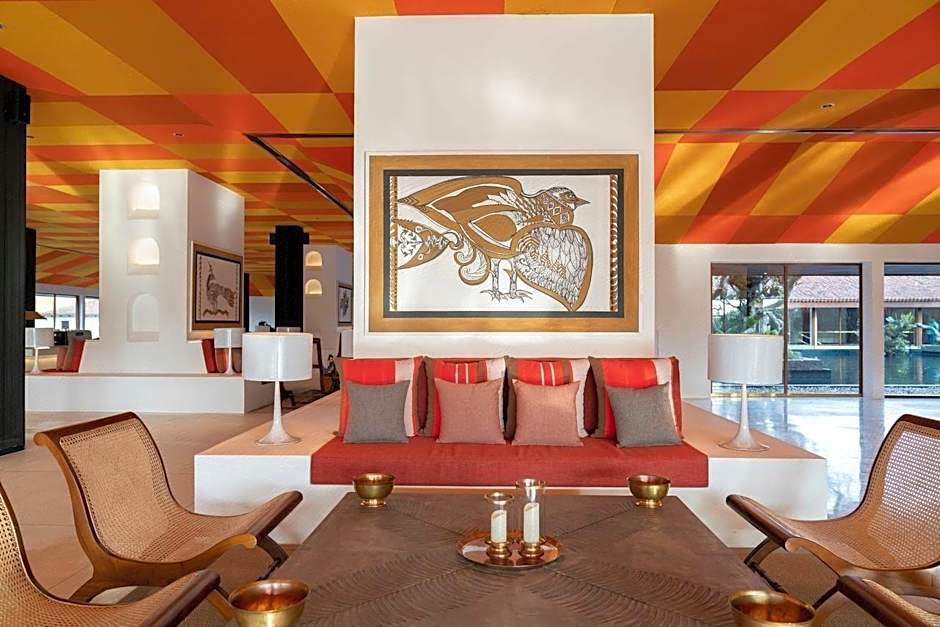 Cinnamon Bentota Beach