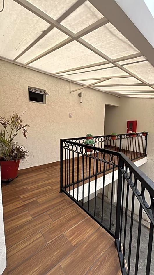 Hotel Gallo Rubio