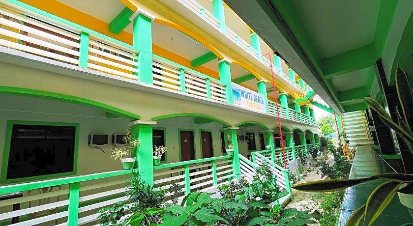 White Beach Hotel Puerto Galera powered by Cocotel