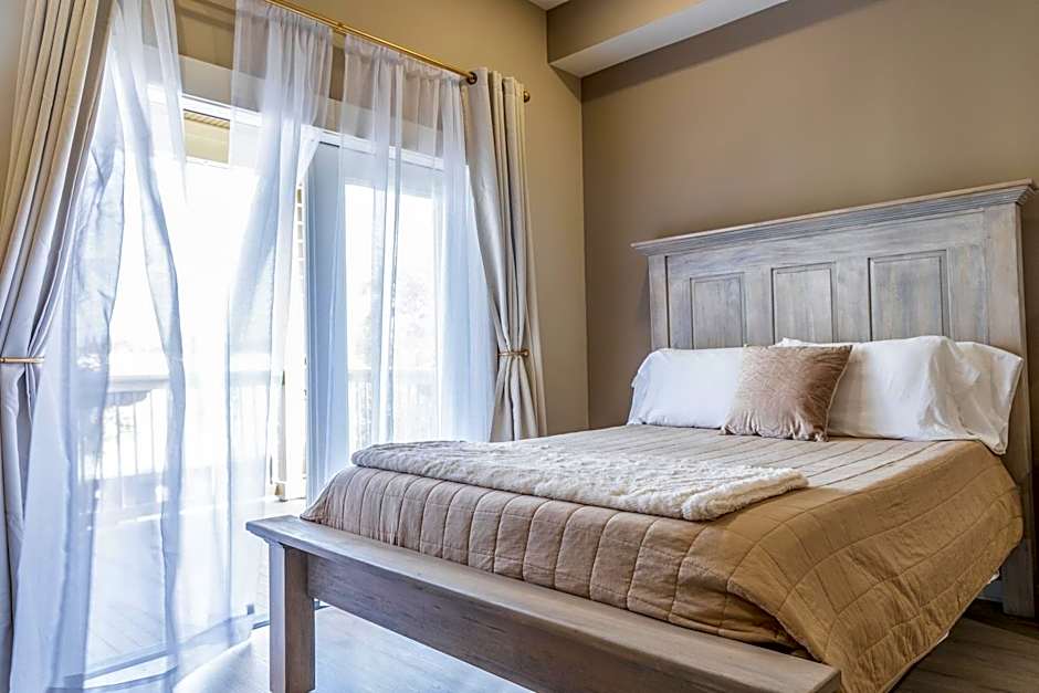 Hotel Whiskey in Pascagoula