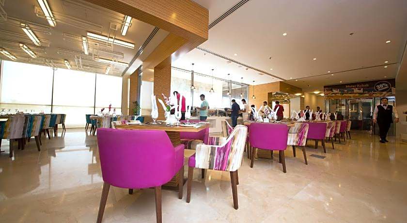 Best Western Plus Pearl Creek