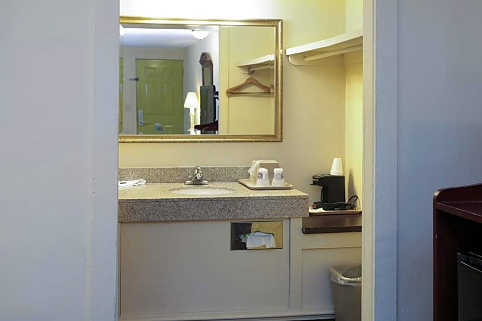 Knights Inn Battle Creek Mi