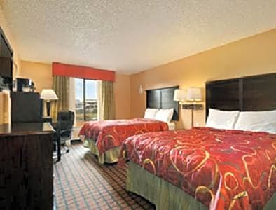 Super 8 by Wyndham Texarkana AR