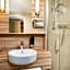 Leonardo Boutique Hotel Linz City Center