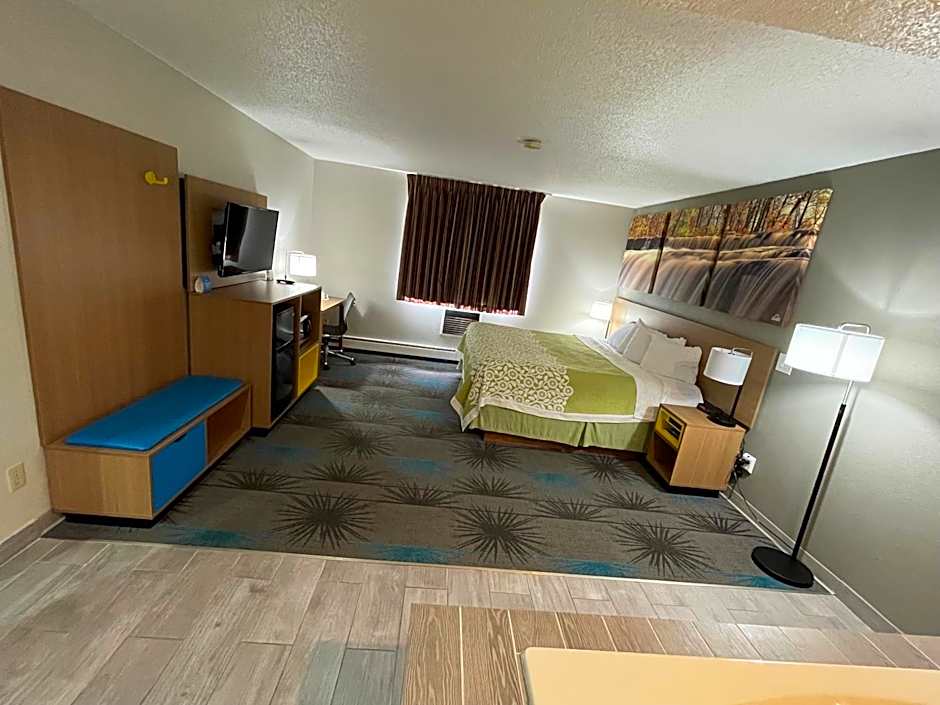 Days Inn by Wyndham Alpena