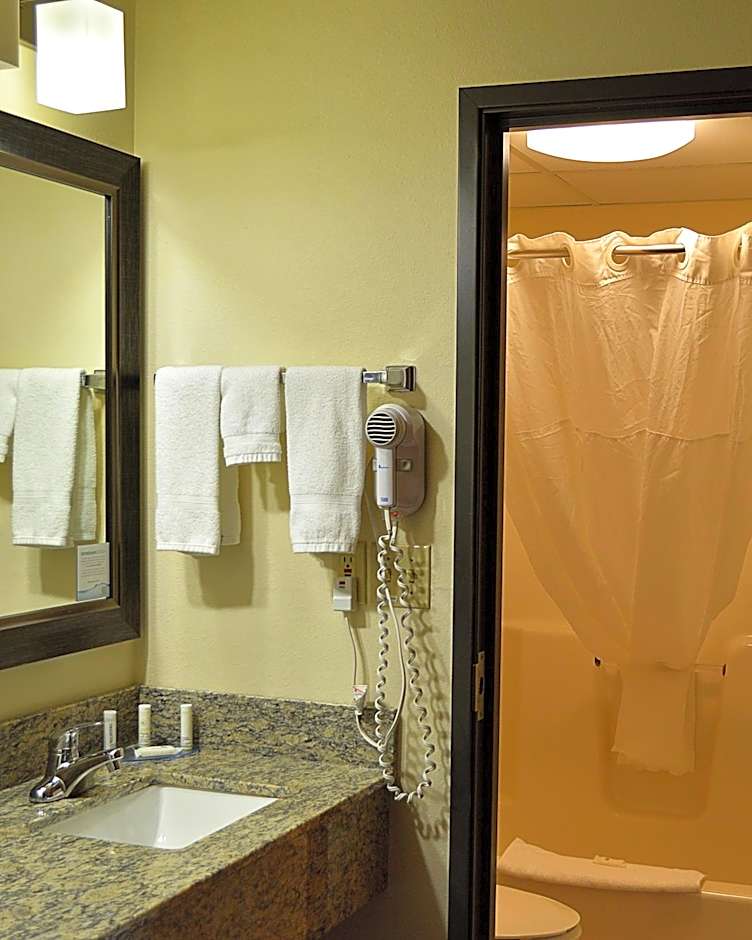 AmericInn by Wyndham Spencer