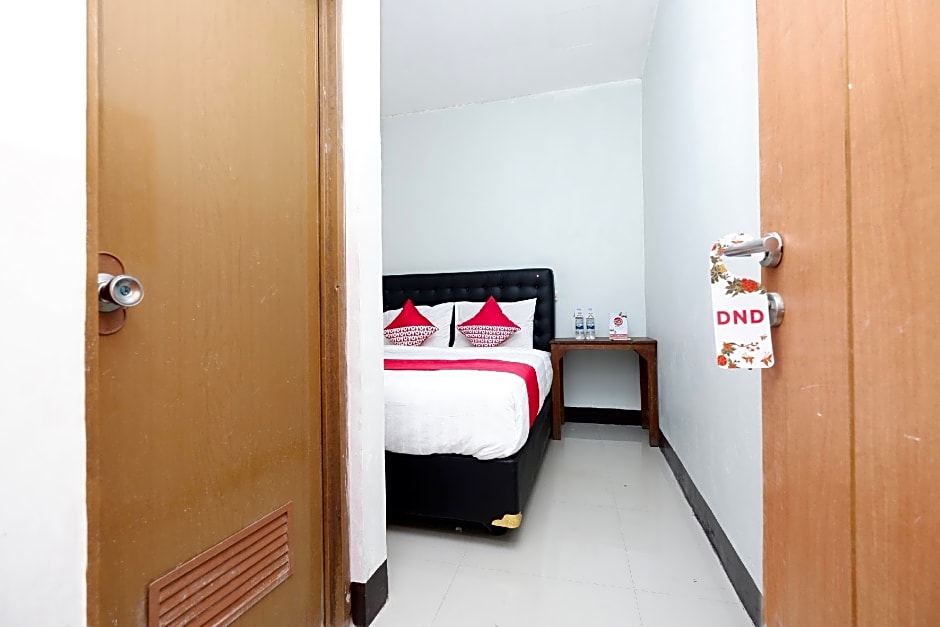 Hotel O Palebon Residence